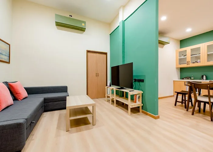 Termsuk Apt- Banthat Thong Apartment *